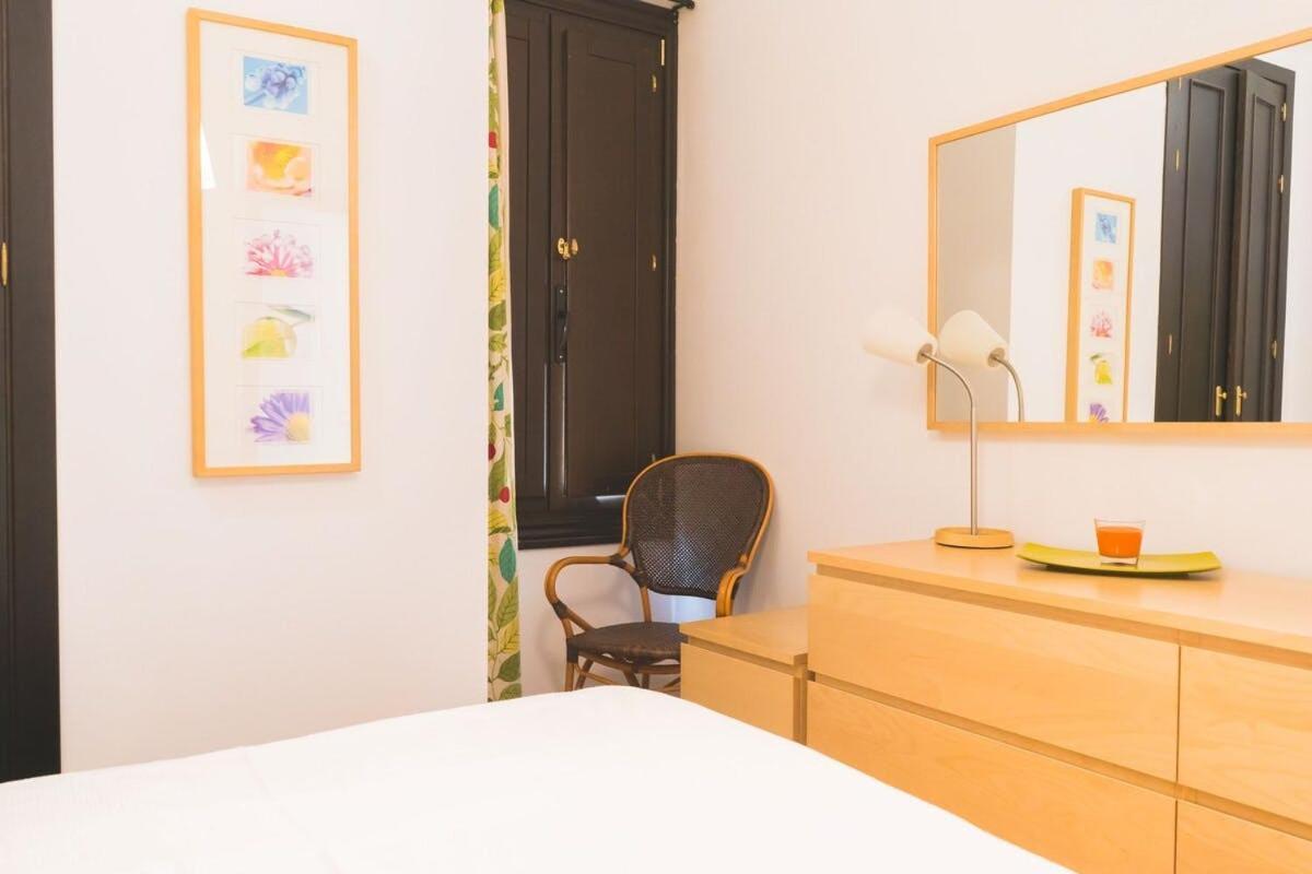 Centrico En Calle Carreteria - Apartamento Málaga